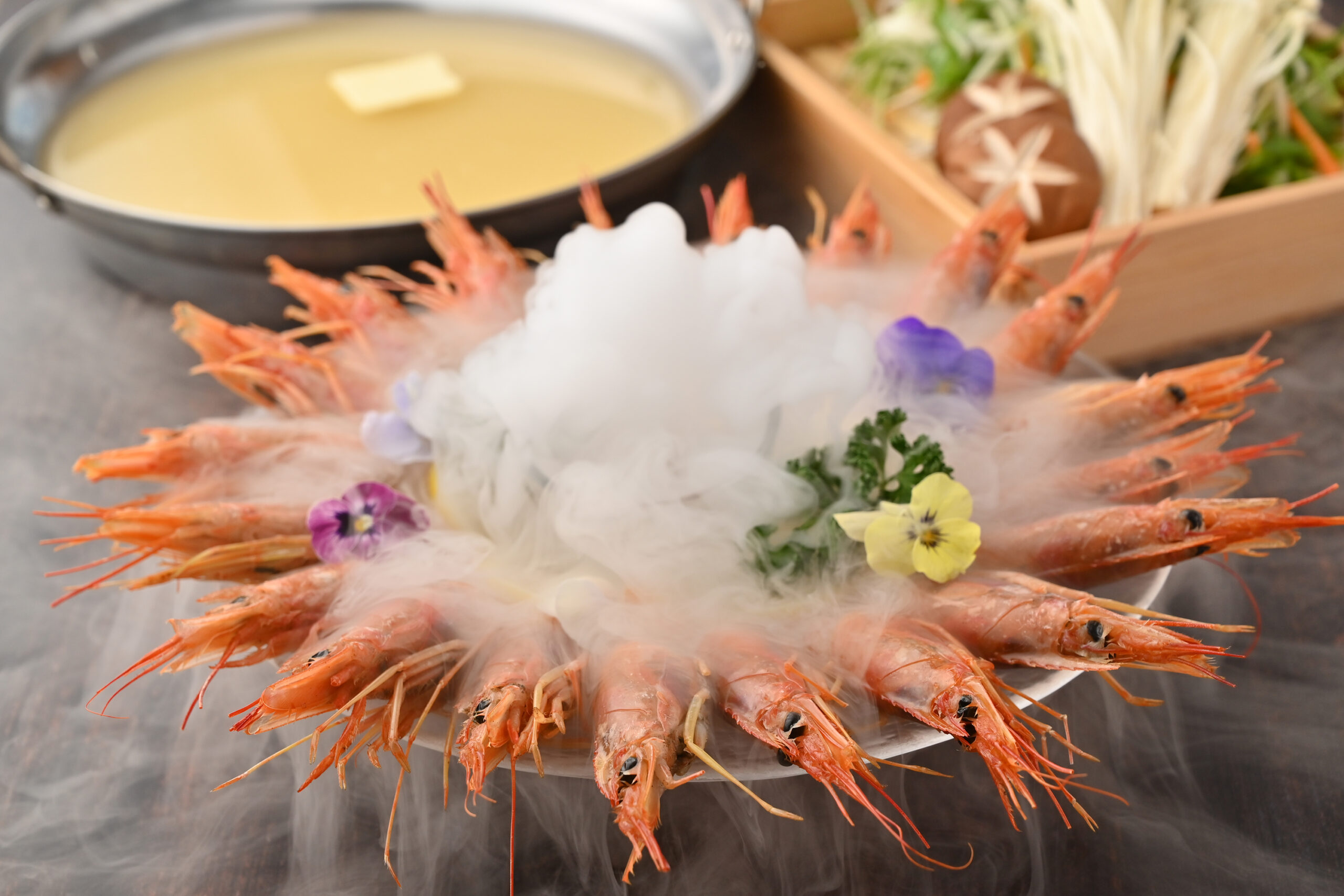濃厚出汁の赤海老しゃぶしゃぶ